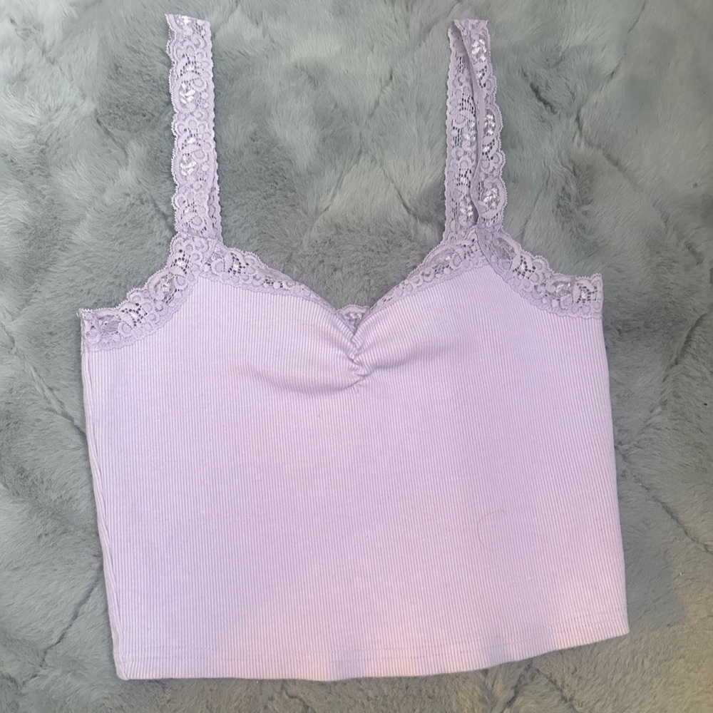 Forever 21 cute cropped purple tank 😍 not worn !!